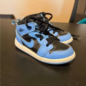 Nike Kids Black and Blue High-Top Sneakers